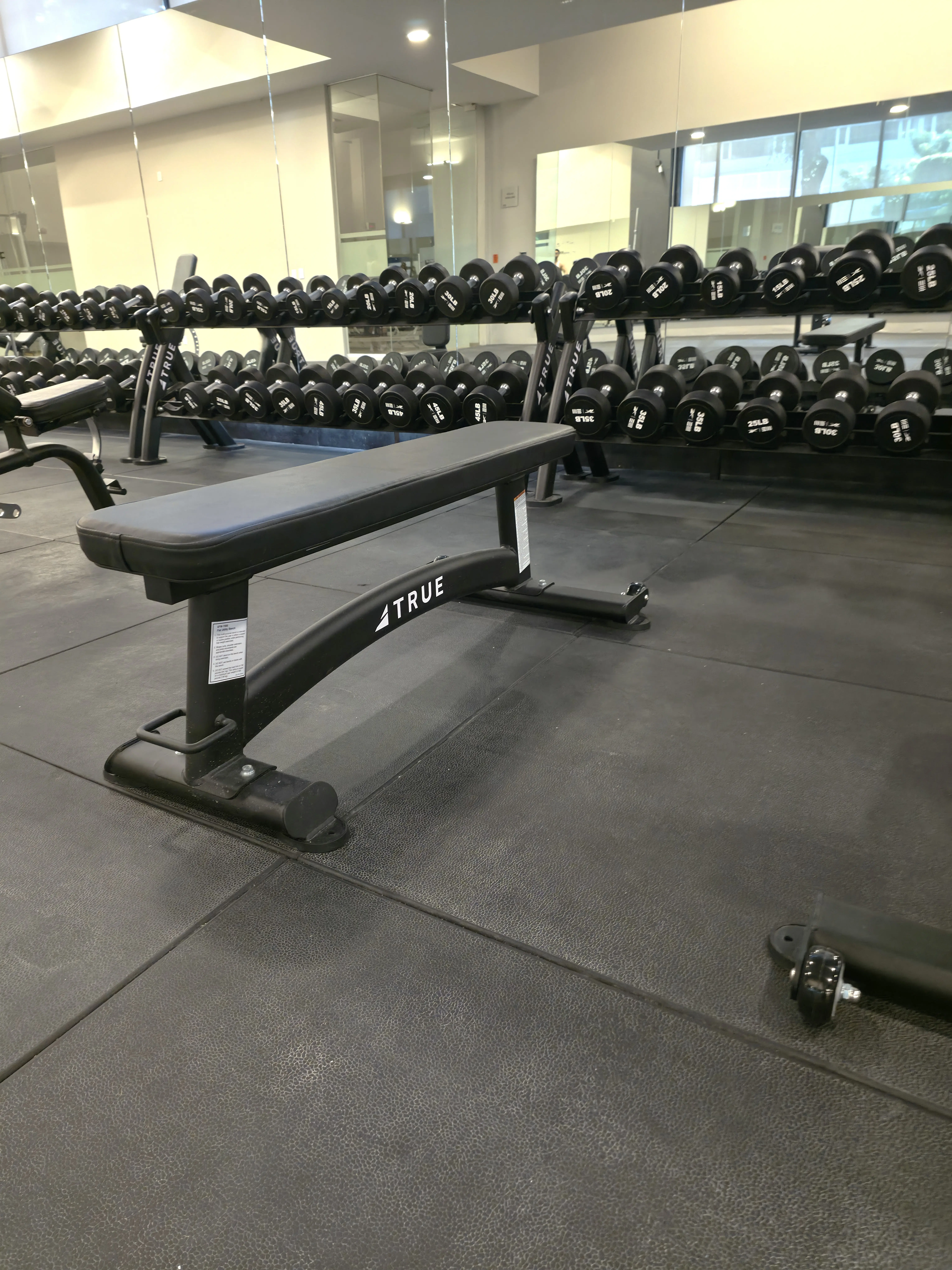 Pisos gimnasio uso rudo